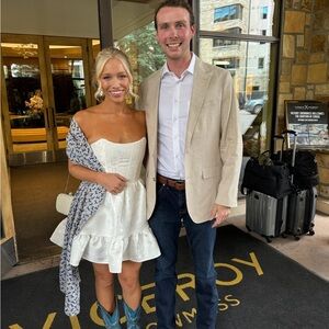 V. Chapman The Ginny Dress in White Baroque Floral - US 2 - Worn Once